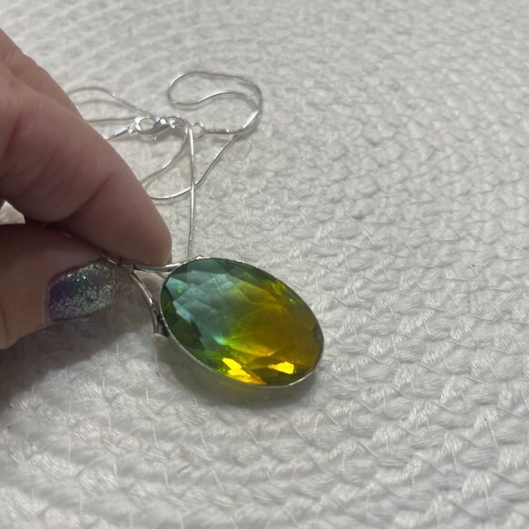 Beautiful GREEN & YELLOW BI-COLOR TOURMALINE Handmade Sterling 925 Necklace 224D - Picture 3 of 3